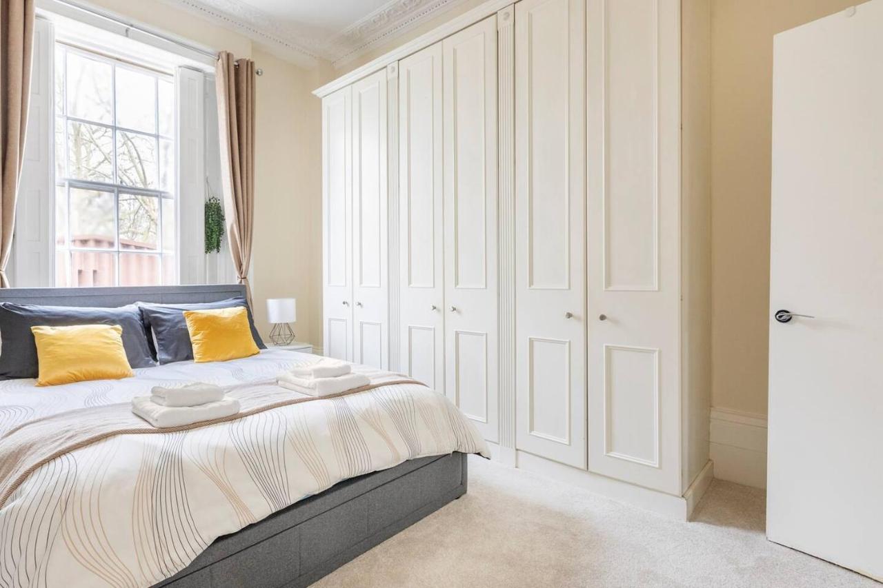 Apartamento Cozy Flat In The Heart Of Londres Exterior foto
