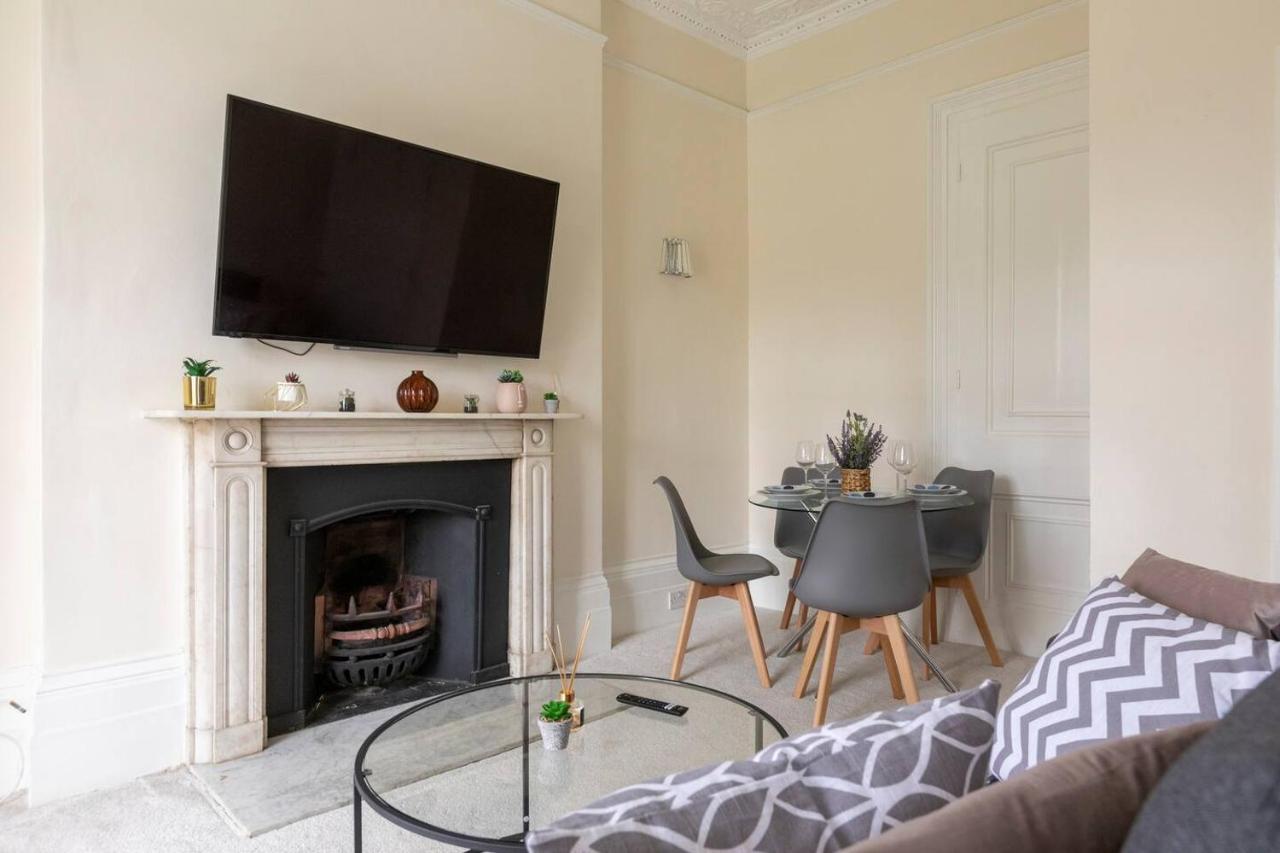 Apartamento Cozy Flat In The Heart Of Londres Exterior foto